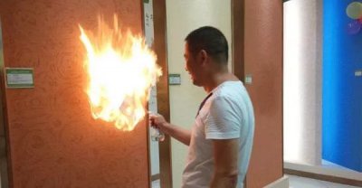 萬磊水性硅藻泥是否經(jīng)得起考驗？新浪第一手測評結(jié)果曝光！